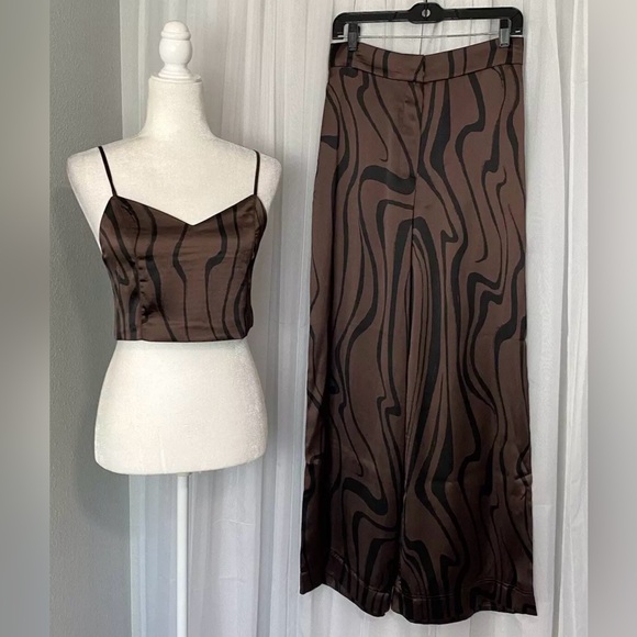 House Of Harlow 2 Piece Outfit Size M Brown Black Satin...